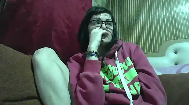 Snapshot of AlanaLaDream chatting on 02-22-25, 01:00 AlanaLaDream online show from 02-22-25, 01:00