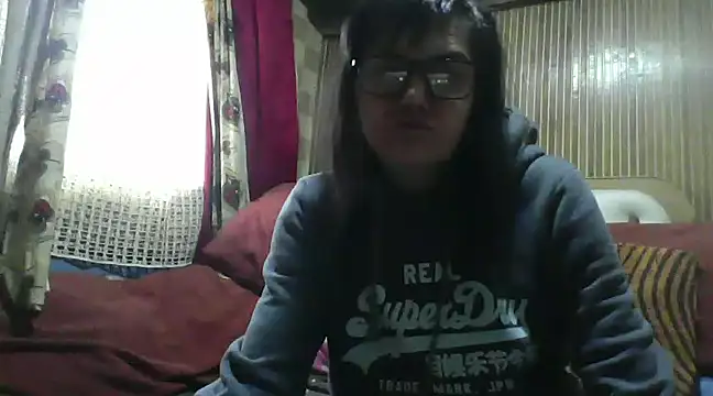 Snapshot of AlanaLaDream chatting on 03-20-25, 02:42 AlanaLaDream online show from 03-20-25, 02:42