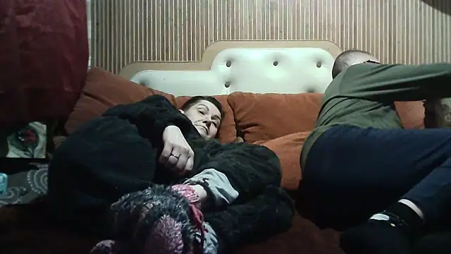 Snapshot of AlanaLaDream chatting on 01-05-26, 06:22 AlanaLaDream online show from 01-05-26, 06:22