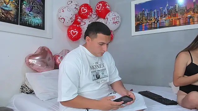 naughtyloverss online show from 02-14-25, 04:52