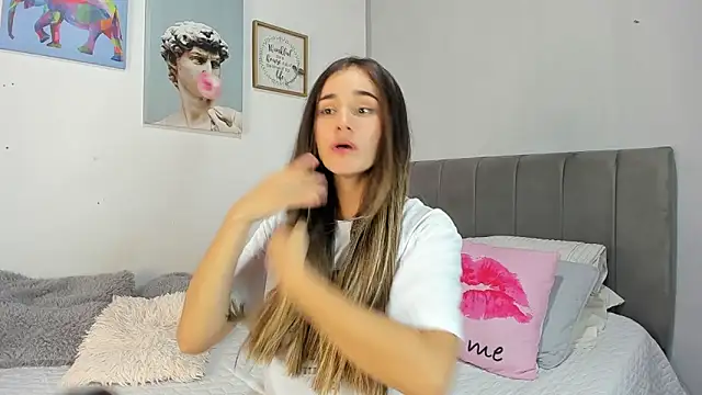 naughtyloverss online show from 11-26-25, 07:37