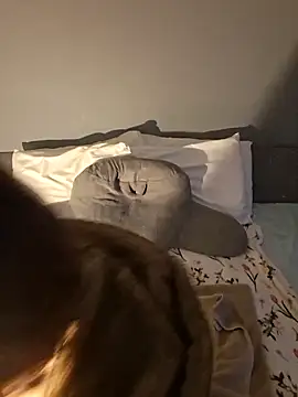 Snapshot of MsPink_Flamingtoes544 chatting on 02-04-26, 02:45 MsPink Flamingtoes544 online show from 02-04-26, 02:45