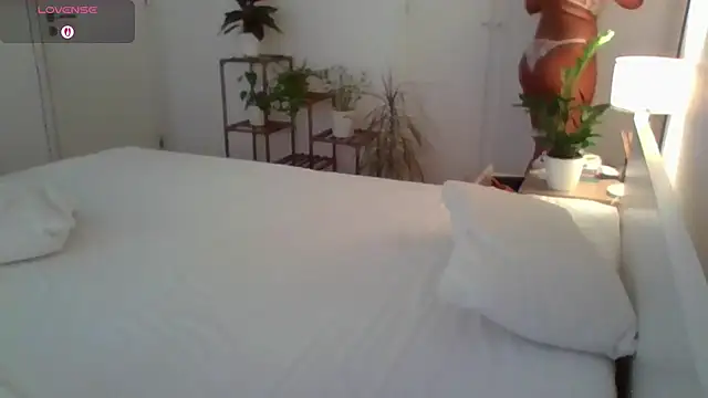 yournextdoorhottie online show from 04-30-26, 12:22