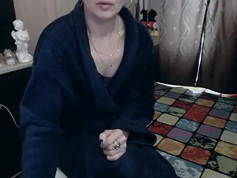 Snapshot of HornyClitX chatting on 02-20-25, 12:36 HornyClitX online show from 02-20-25, 12:36