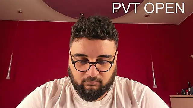 Snapshot of teddy_alan chatting on 03-13-25, 08:22 teddy alan online show from 03-13-25, 08:22