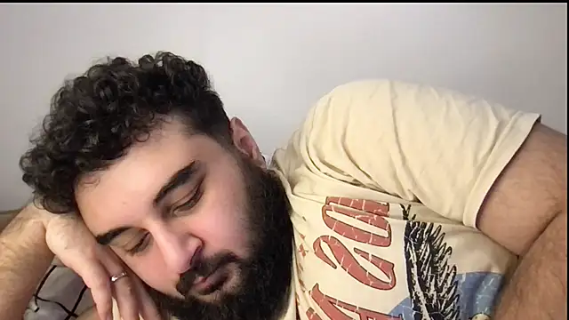 Snapshot of teddy_alan chatting on 11-19-25, 08:25 teddy alan online show from 11-19-25, 08:25