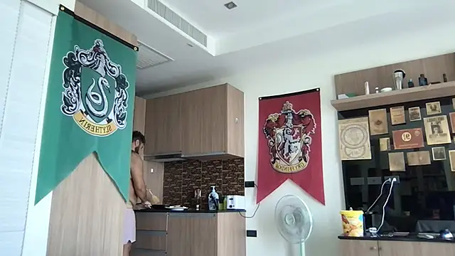 Snapshot of teddy_alan chatting on 02-26-26, 06:12 teddy alan online show from 02-26-26, 06:12