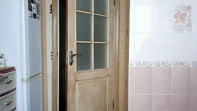 Ettie Tonia online show from 02-15-25, 10:33