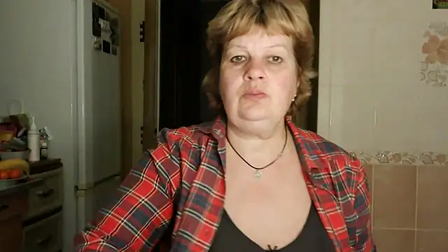 Ettie Tonia online show from 03-15-25, 05:04