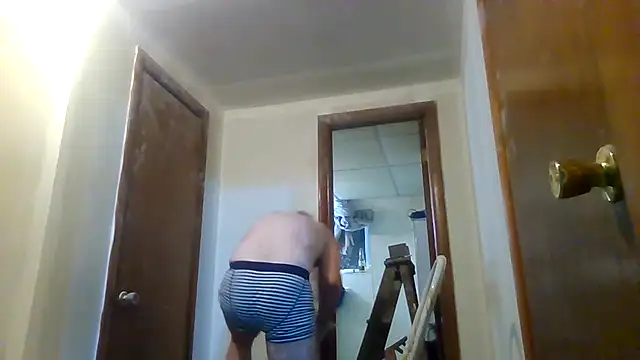 hungverrec online show from 09-14-25, 08:02