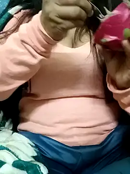 Snapshot of Dr_Kamsutra chatting on 01-24-25, 12:31 Dr Kamsutra online show from 01-24-25, 12:31