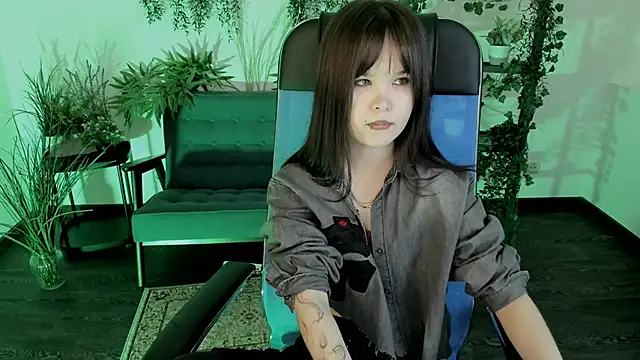 Elainebeness online show from 02-07-26, 07:17