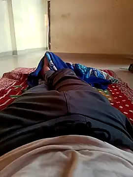 Snapshot of 1010SumiT chatting on 02-11-25, 02:14 1010SumiT online show from 02-11-25, 02:14