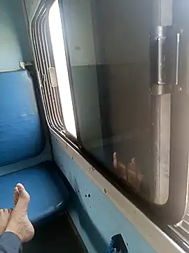 Snapshot of 1010SumiT chatting on 03-14-25, 06:42 1010SumiT online show from 03-14-25, 06:42