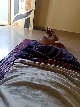 Snapshot of 1010SumiT chatting on 03-21-25, 03:12 1010SumiT online show from 03-21-25, 03:12