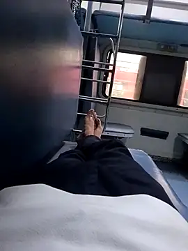 Snapshot of 1010SumiT chatting on 10-28-25, 12:41 1010SumiT online show from 10-28-25, 12:41