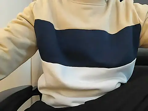 Snapshot of jayb0y61 chatting on 02-14-25, 06:45 jayb0y61 online show from 02-14-25, 06:45