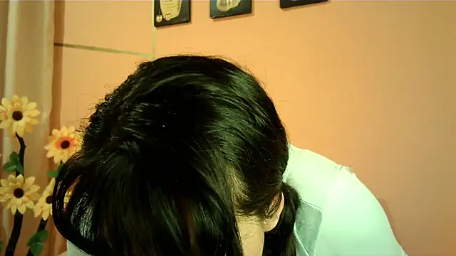 taylor198115 online show from 09-17-25, 06:26