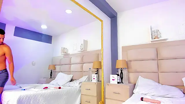 Snapshot of JackBlanco_ chatting on 02-19-25, 04:23 JackBlanco online show from 02-19-25, 04:23