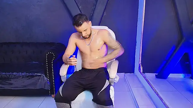 Snapshot of JackBlanco_ chatting on 02-20-25, 08:36 JackBlanco online show from 02-20-25, 08:36