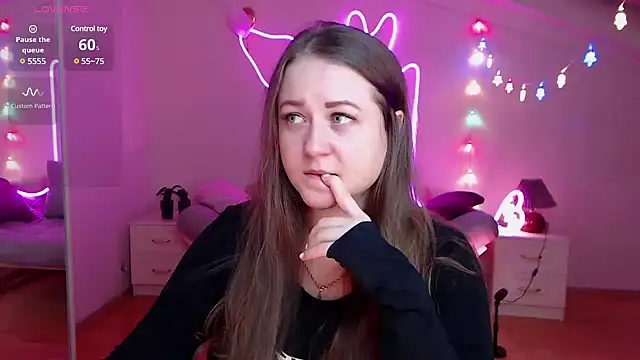 LizzyShine online show from 01-09-25, 06:04