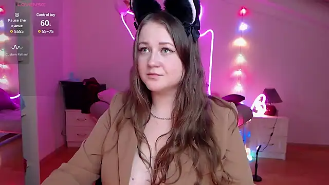 LizzyShine online show from 01-13-25, 09:31