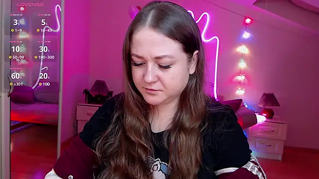 LizzyShine online show from 02-06-25, 07:18