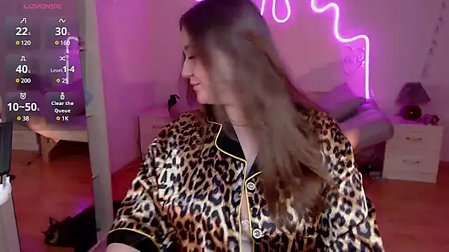 LizzyShine online show from 03-07-25, 08:44