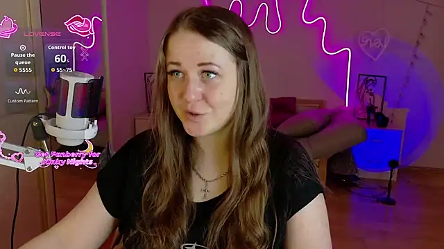 LizzyShine online show from 12-04-25, 11:08