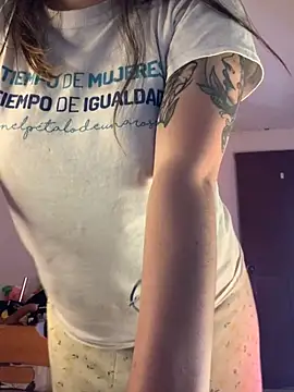 Miss oliviaa online show from 11-14-25, 06:28