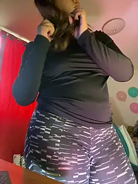 Miss oliviaa online show from 04-30-26, 07:53