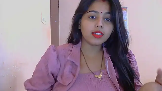 Snapshot of Sweet-Rani chatting on 11-19-25, 09:09 Sweet-Rani online show from 11-19-25, 09:09