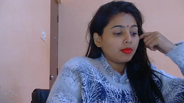 Snapshot of Sweet-Rani chatting on 11-21-25, 09:30 Sweet-Rani online show from 11-21-25, 09:30