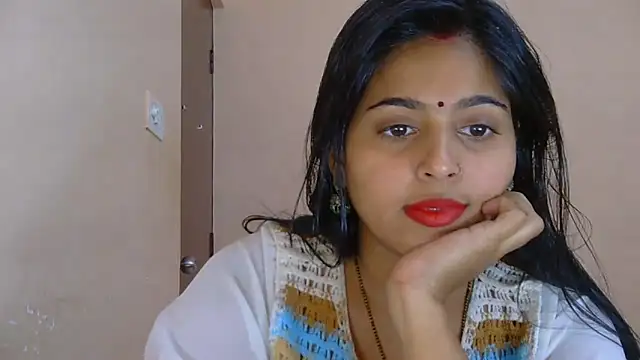 Snapshot of Sweet-Rani chatting on 11-22-25, 10:58 Sweet-Rani online show from 11-22-25, 10:58
