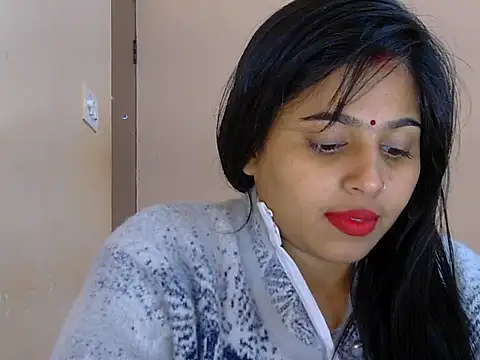 Snapshot of Sweet-Rani chatting on 01-06-26, 11:03 Sweet-Rani online show from 01-06-26, 11:03