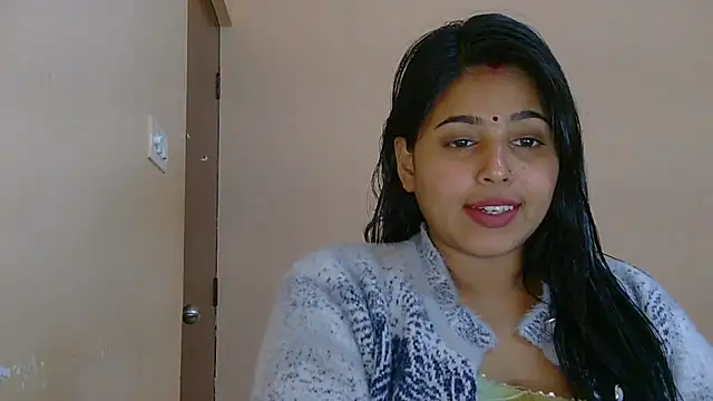 Snapshot of Sweet-Rani chatting on 01-10-26, 06:20 Sweet-Rani online show from 01-10-26, 06:20