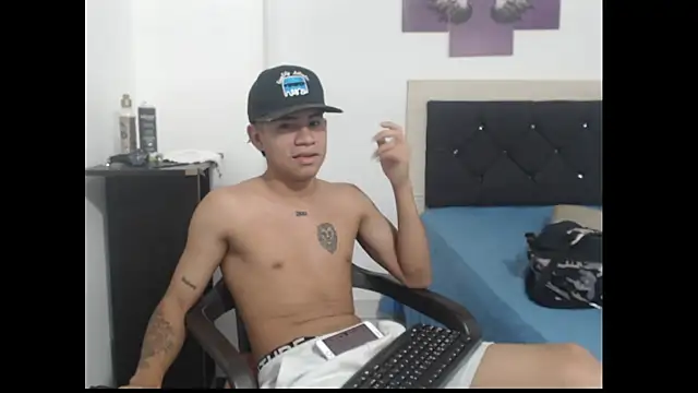 logannth online show from 10-13-25, 07:52