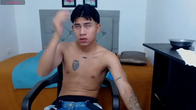 logannth online show from 10-16-25, 08:43