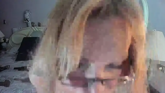 Snapshot of amazing_dolltsx chatting on 01-18-26, 04:22 amazing dolltsx online show from 01-18-26, 04:22