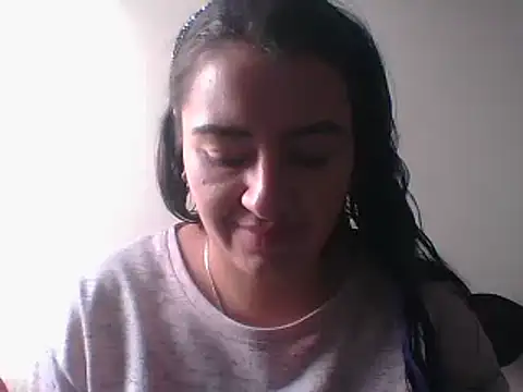 Snapshot of _karlie_kloss_ chatting on 01-11-25, 06:23 karlie kloss online show from 01-11-25, 06:23