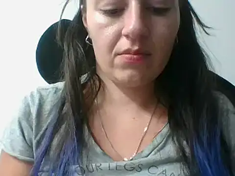 Snapshot of _karlie_kloss_ chatting on 02-01-25, 12:07 karlie kloss online show from 02-01-25, 12:07