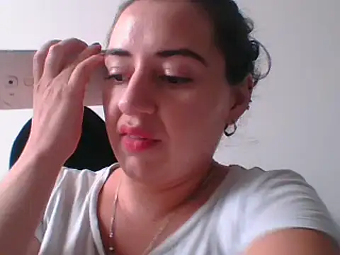 Snapshot of _karlie_kloss_ chatting on 02-10-25, 07:38 karlie kloss online show from 02-10-25, 07:38