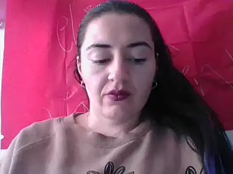 Snapshot of _karlie_kloss_ chatting on 02-28-25, 07:46 karlie kloss online show from 02-28-25, 07:46