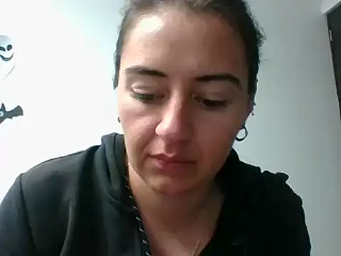 Snapshot of _karlie_kloss_ chatting on 03-13-26, 12:06 karlie kloss online show from 03-13-26, 12:06