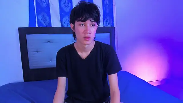 Johhan  Lee online show from 12-17-24, 03:06