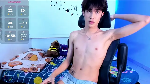 Snapshot of Johhan__Lee chatting on 03-10-26, 04:06 Johhan Lee online show from 03-10-26, 04:06