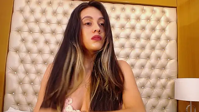 Snapshot of MegannMyerss chatting on 01-29-25, 08:14 MegannMyerss online show from 01-29-25, 08:14