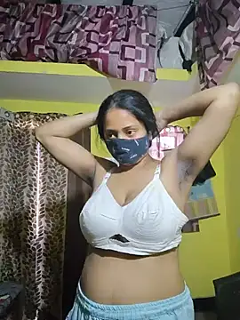 bigtitsqueen online show from 06-17-26, 09:01