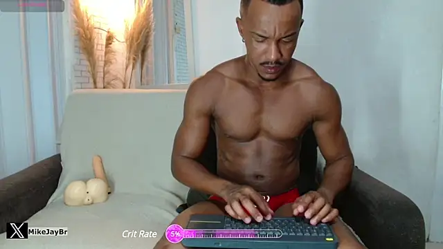 Snapshot of mikejaybra chatting on 02-05-25, 03:20 mikejaybra online show from 02-05-25, 03:20
