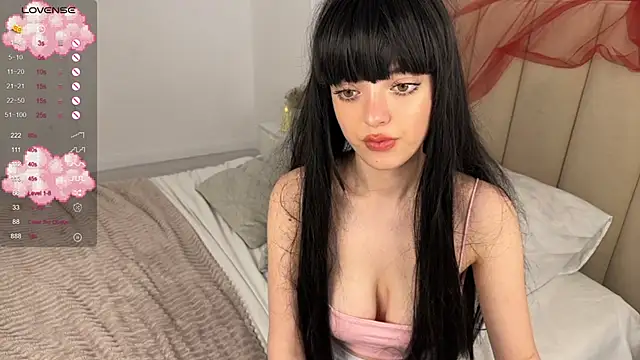 Snapshot of ellyford chatting on 02-28-25, 02:20 ellyford online show from 02-28-25, 02:20